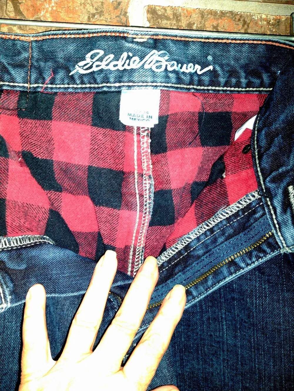 Eddie Bauer Jeans Men's 32X34 Buffalo Plaid Flannel Lined Relaxed Specially Dyed